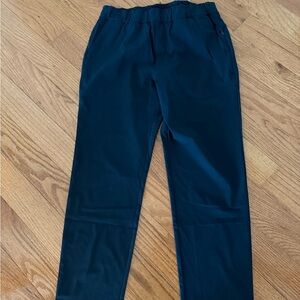 Vuori Women’s Dark Blue Joggers
